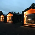 Huoneisto Rauha F, Minikoti Saunalla, Ilmainen Iso Parkkialue *